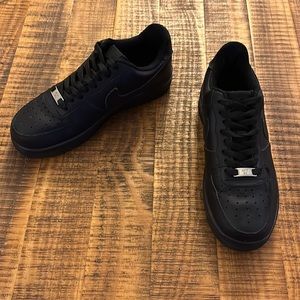 Nike Air Force 1s ‘82 Women’s Size 8.5 Black/Black